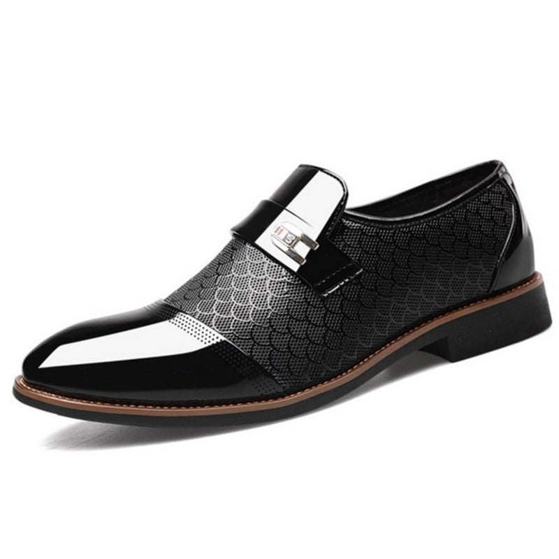 New embossed men's leather shoes